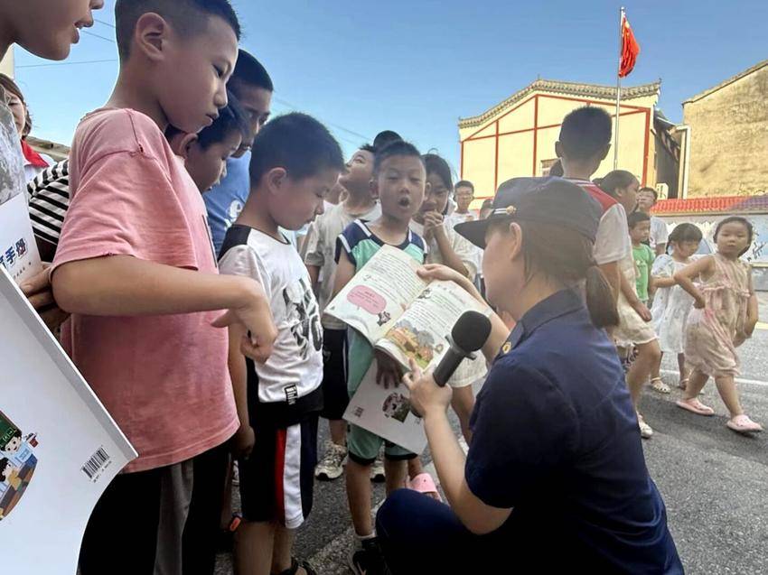 多方联动织密 “四防” 网,爱心托管筑牢安全墙.docx